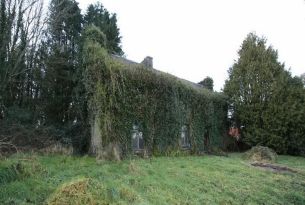 rundown old derelict large house in Ireland